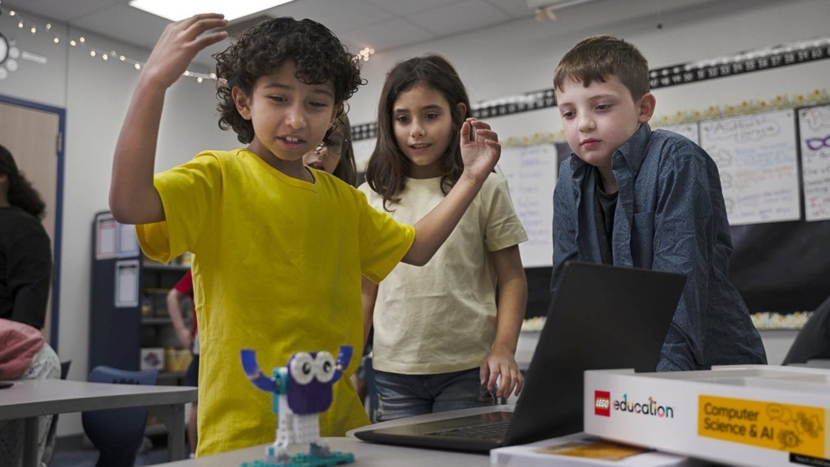 Robótica e IA nas Escolas: Brasil Precisa Acelerar Letramento Digital