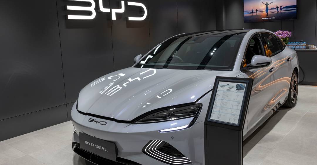 Carros elétricos mais vendidos: BYD e Geely dominam no 1º semestre