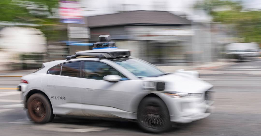 Carro Autônomo: Como é a Experiência de Andar em um Veículo Guiado por IA?