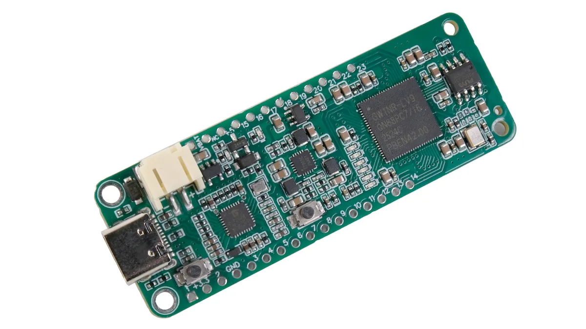 ELM11-Feather: O Microcontrolador Lua que Redefine a Robótica Embarcada
