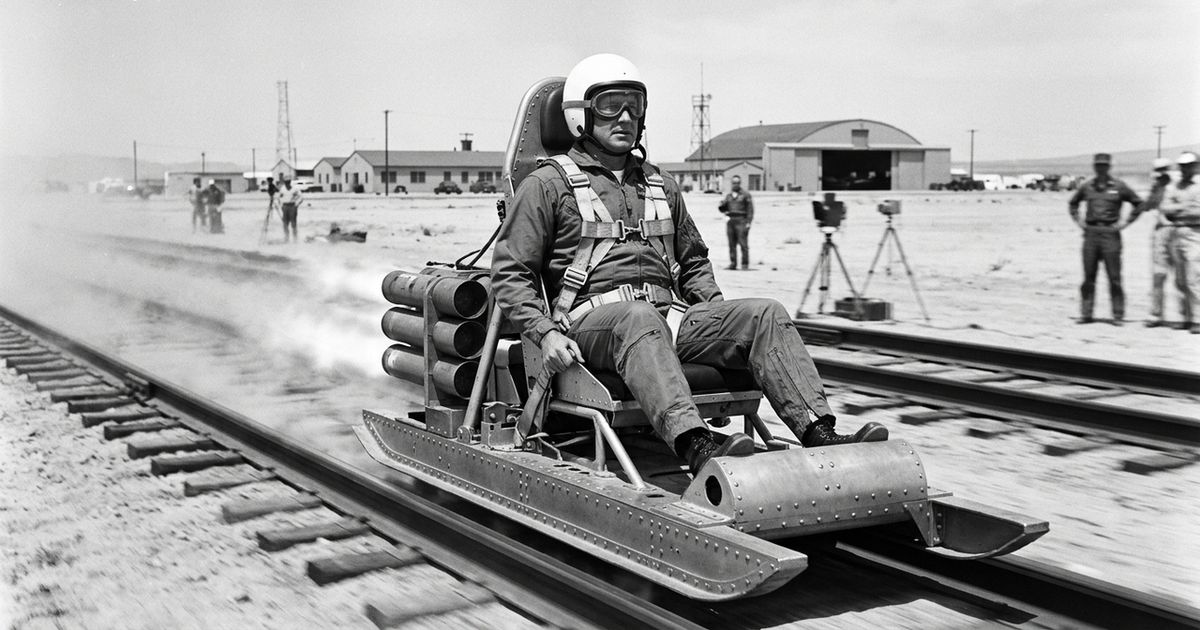 John Stapp: O Desafio dos 1.017 km/h em Trenó a Foguete | Revolução na Segurança