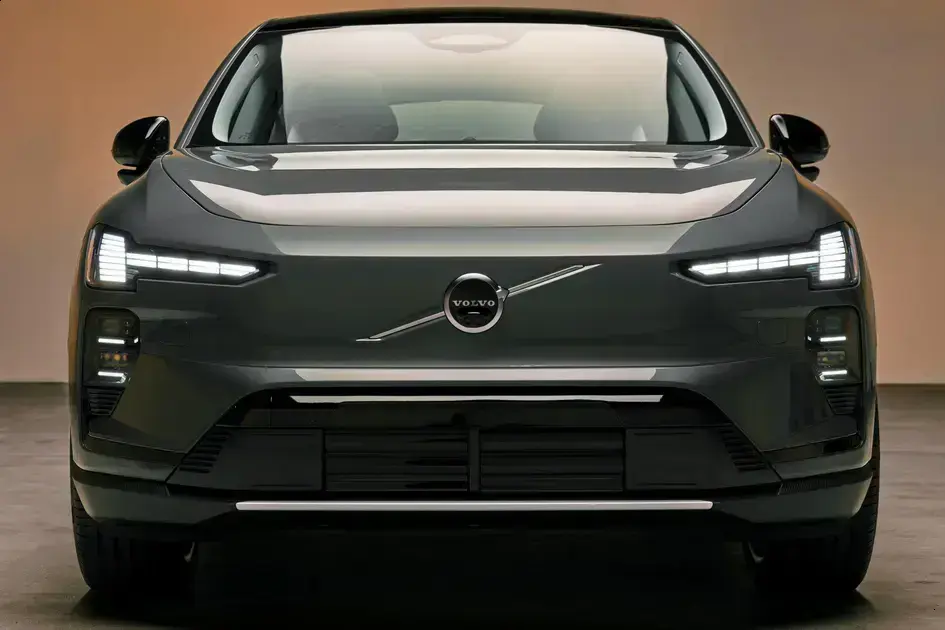 Volvo EX60 | O SUV Elétrico que Redefine Autonomia: Até 810 km!