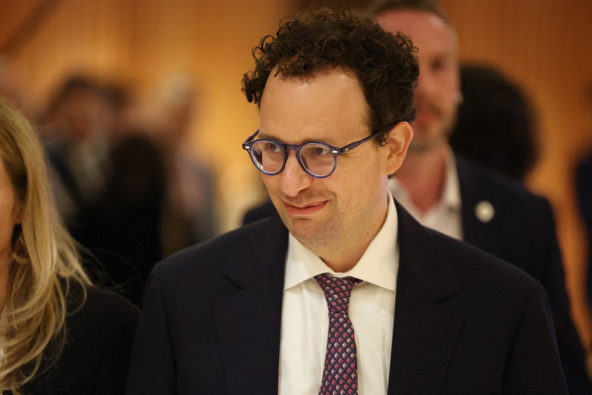 Anthropic: CEO Dario Amodei terá jantar exclusivo com o presidente Donald Trump