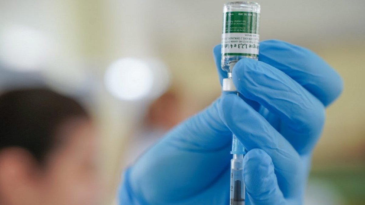 Vacina contra dengue: 3 milhões de adolescentes estão com esquema incompleto no Brasil