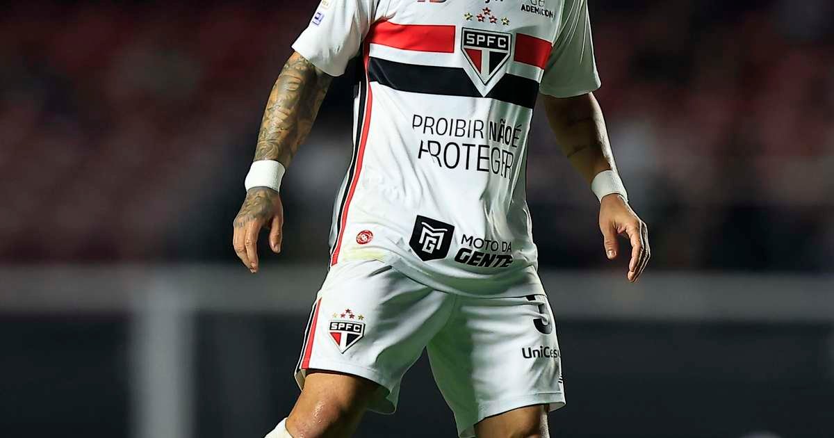 Vitória do São Paulo contra o Vasco afasta perigo e encerra jejum de Artur