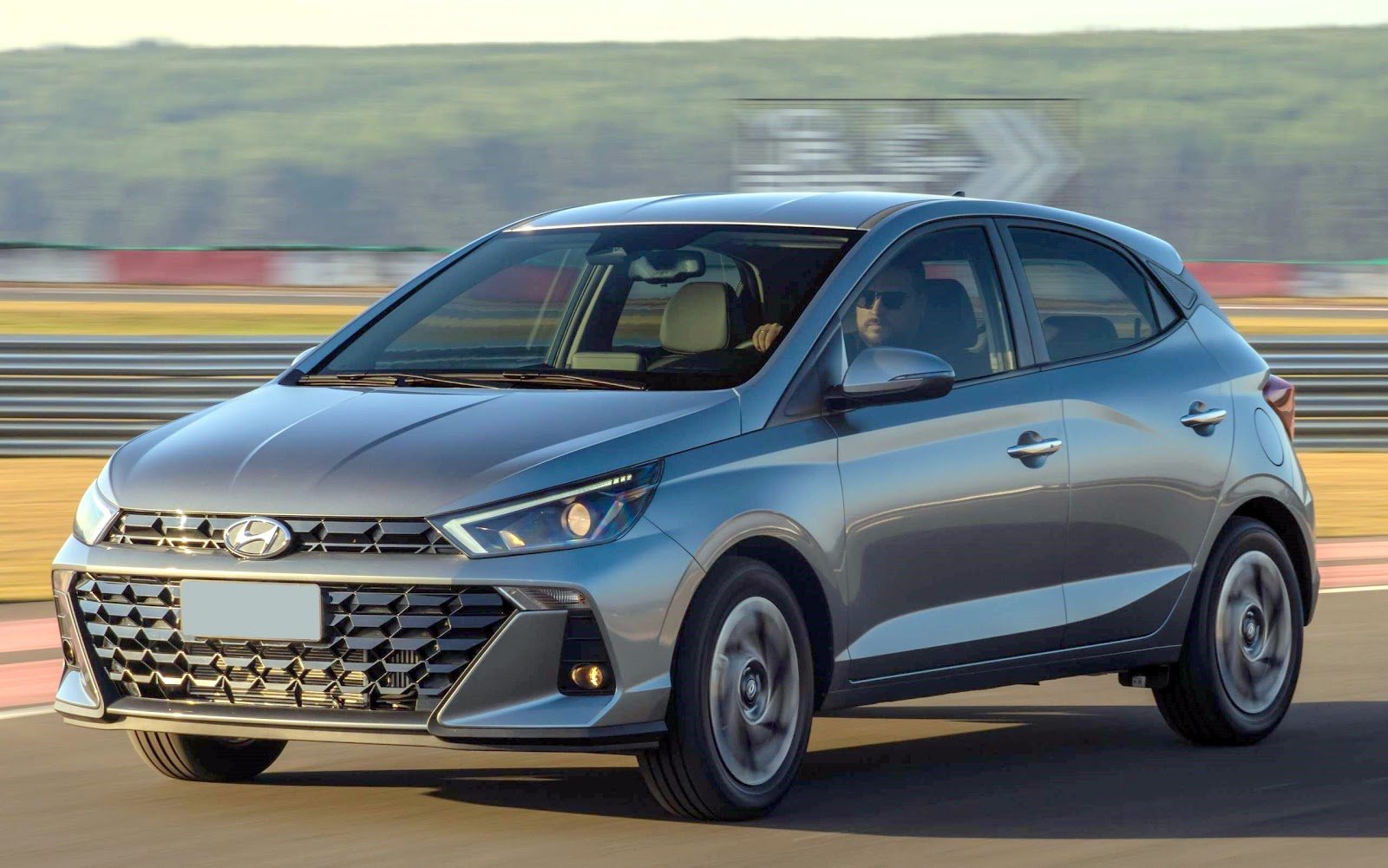 Carros mais vendidos em outubro: Hyundai HB20 lidera vendas no Brasil
