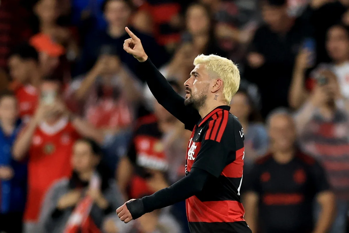Arrascaeta Foca no Flamengo e Minimiza Palmeiras na Disputa pelo Brasileirão