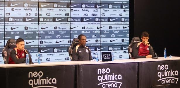 Grêmio muda postura após depoimento interno e luta contra rebaixamento contra o Corinthians